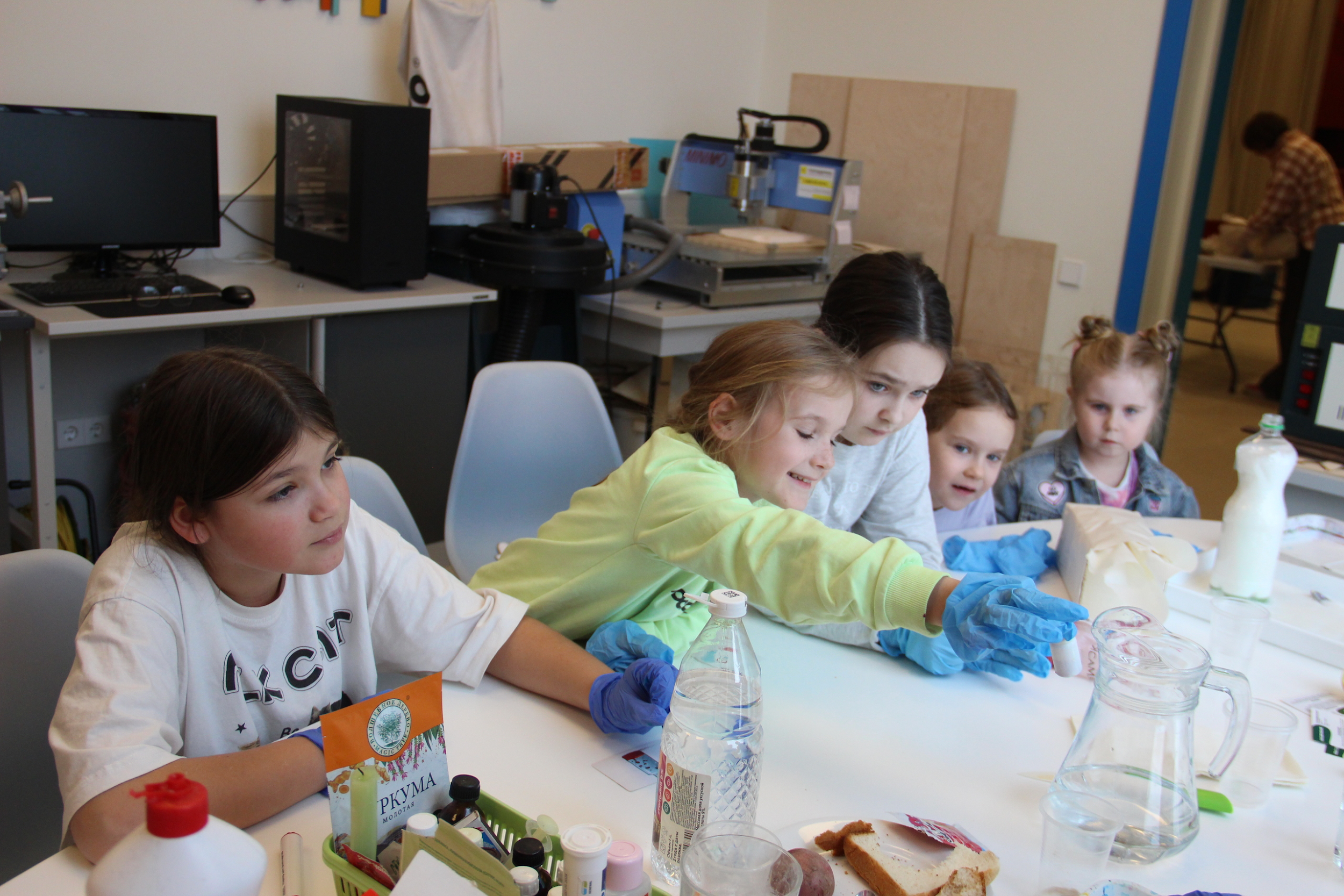 Пузырится-злится, шипит и пенится 