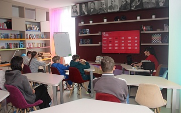 В праздник Родины – с родными