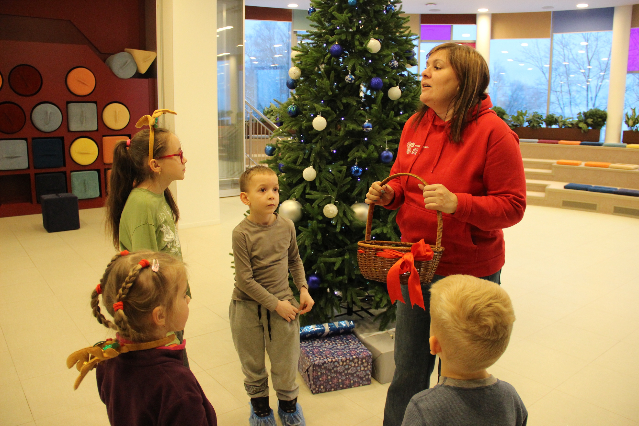 Тук-тук-тук! Кто это у ворот?